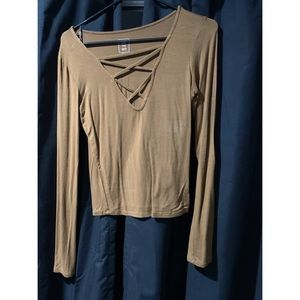 Me to We long sleeve top